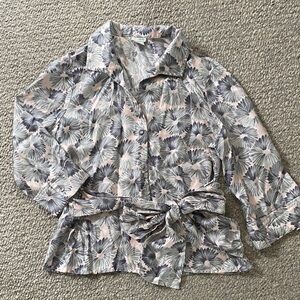 Anthropologie odille Floral Blouse - Pink mint green and Gray size 8